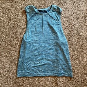 Lululemon Metal Vent Tech Sleevless 2.0